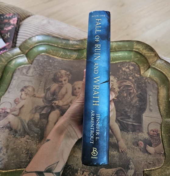 Hardcover Romantasy Fall of Ruin and Wrath Jennifer Armentrout - Picture 2 of 6